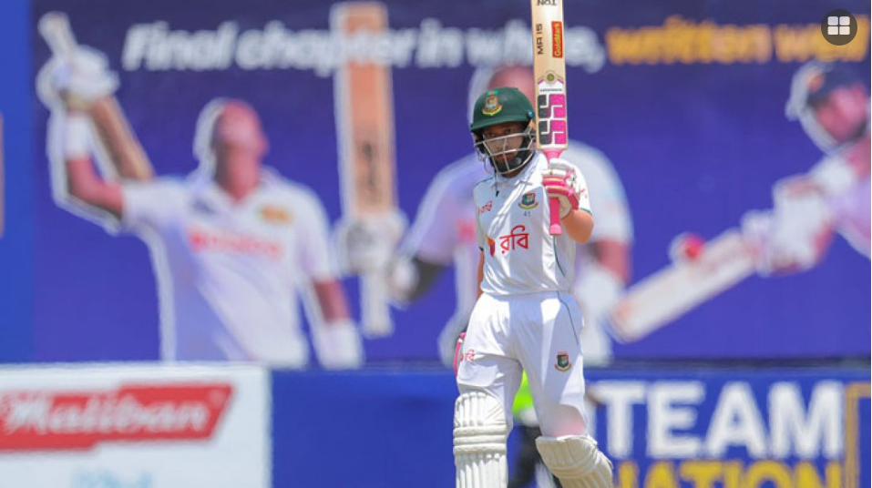 দেড়শ রান করেন মুশফিক